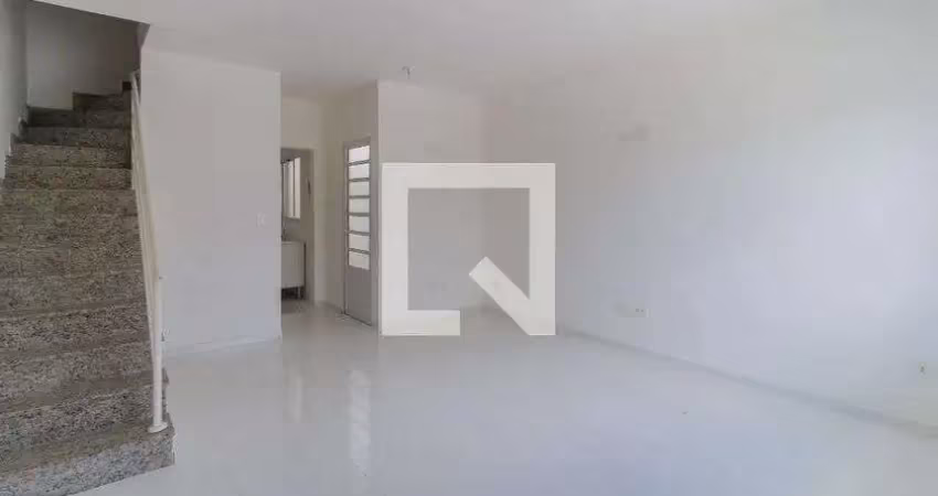 Casa com 3 quartos à venda na Rua Dona Aurora Guimarães, --, Vila Ré, São Paulo