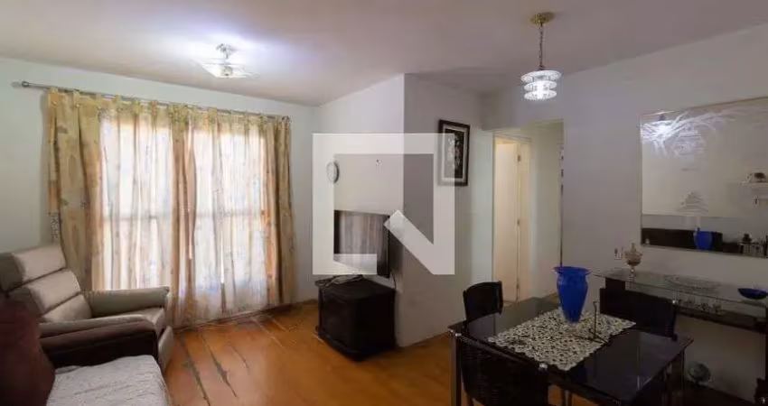 Apartamento com 3 quartos à venda na Rua Enéas de Barros, --, Vila Ré, São Paulo