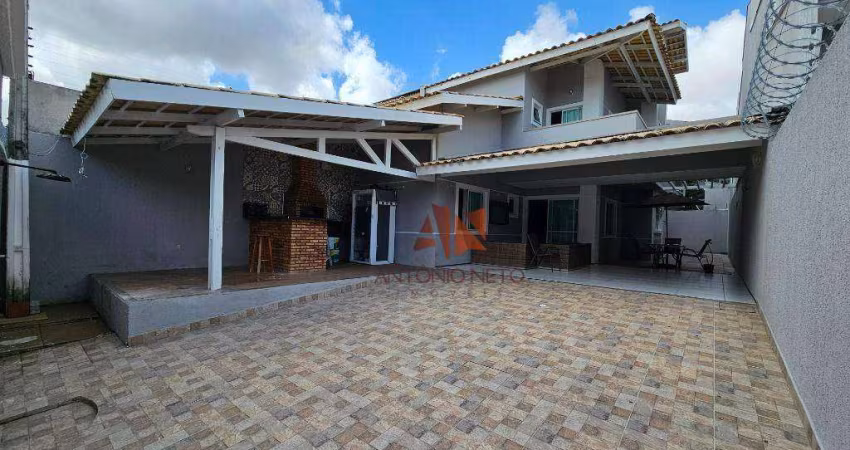 Casa Duplex Alto Padrão à venda no Edson Queiroz.