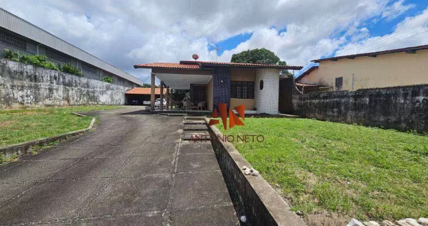 Casa com 3 quartos à venda na Rua Trajano de Morais, 820, Passaré, Fortaleza