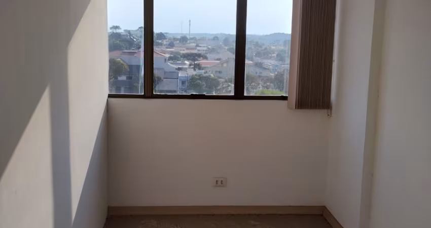 Sala Comercial a venda no Pinheirinho, R$ 185.000,00