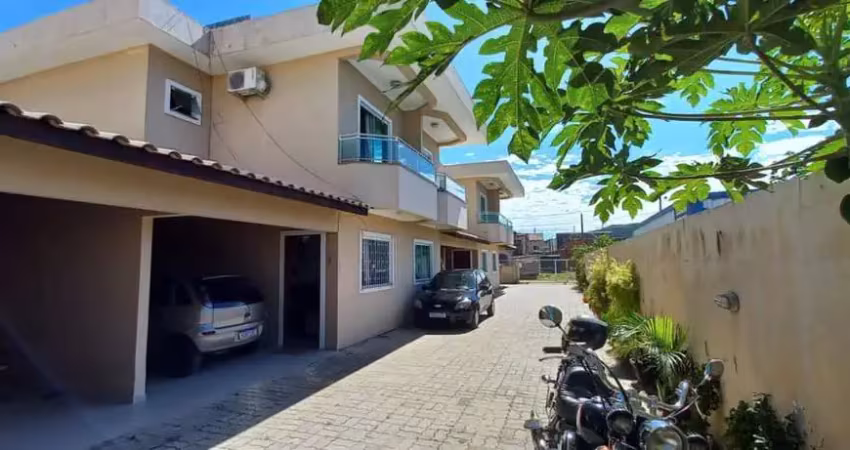 Sobrado para venda em florianópolis, são joão do rio vermelho, 2 dormitórios, 1 suíte, 2 banheiros, 1 vaga