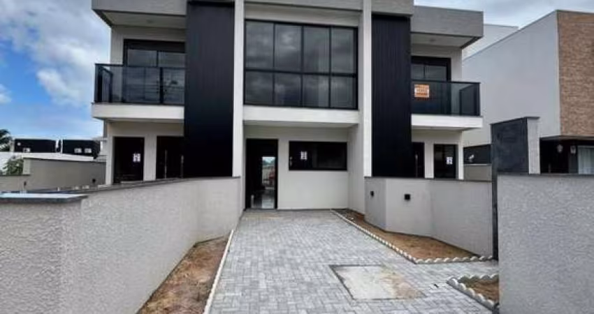Duplex para Venda em Florianópolis, Cachoeira do Bom Jesus, 3 dormitórios, 1 suíte, 2 banheiros
