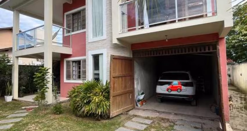 Casa para Venda em Florianópolis, São João do Rio Vermelho, 5 dormitórios, 1 suíte, 2 banheiros, 1 vaga