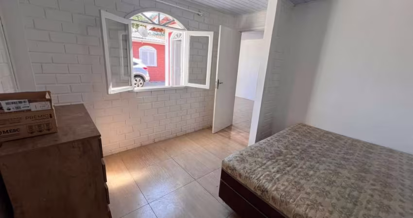 Casa para Venda em Florianópolis, Ingleses do Rio Vermelho, 2 dormitórios, 1 banheiro, 2 vagas