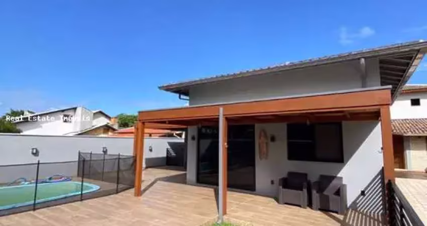 Casa para venda em florianópolis, barra da lagoa, 3 dormitórios, 2 suítes, 1 banheiro, 4 vagas