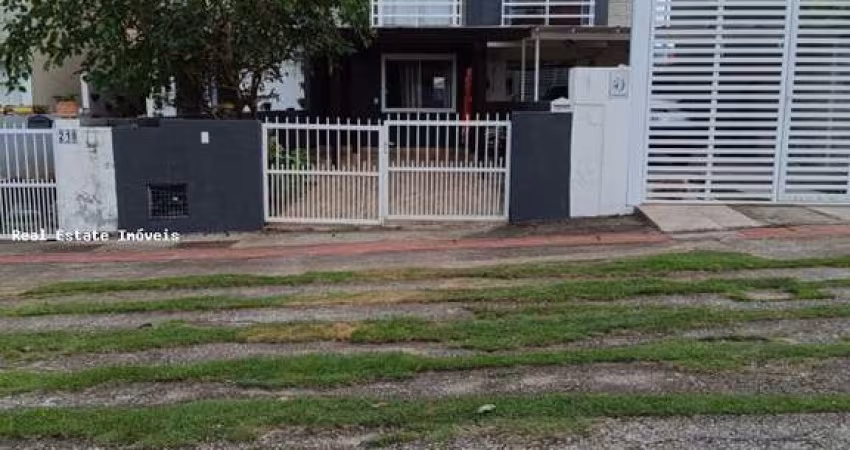 Sobrado para Venda em Florianópolis, Ingleses do Rio Vermelho, 2 dormitórios, 1 banheiro, 2 vagas