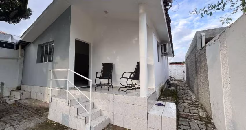 Casa José Américo /Condomínio Maria Apolônia