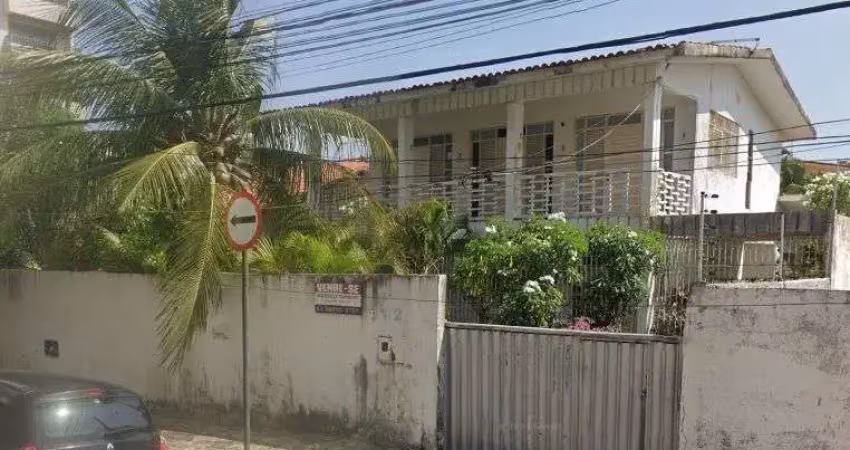 Ampla casa duplex a 300m da praia no coração do bessa – conforto e estilo de vida!