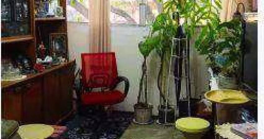 Apartamento com 2 dormitórios à venda, 52 m² por R$ 255.000,00 - Água Funda - São Paulo/SP