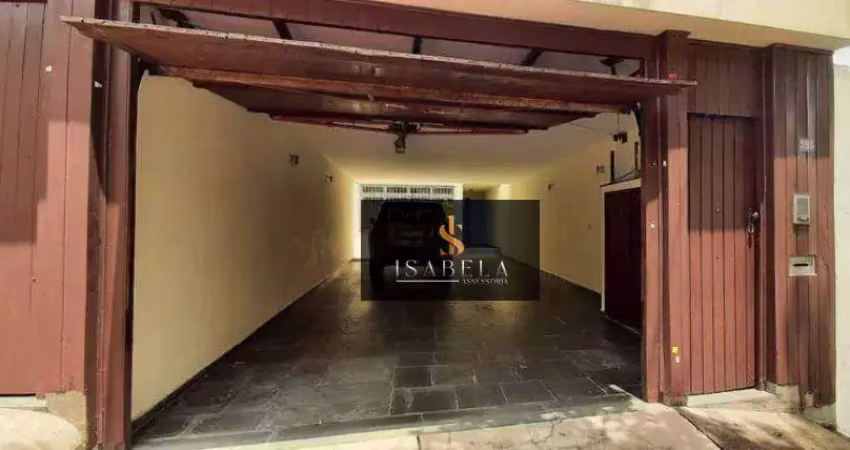 Sobrado com 3 dormitórios à venda, 190 m² por R$ 890.000,00 - Vila Gumercindo - São Paulo/SP