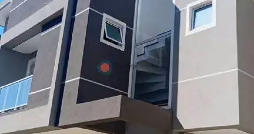 Casa com 3 quartos à venda na Rua Marco Polo, Bairro Alto, Curitiba
