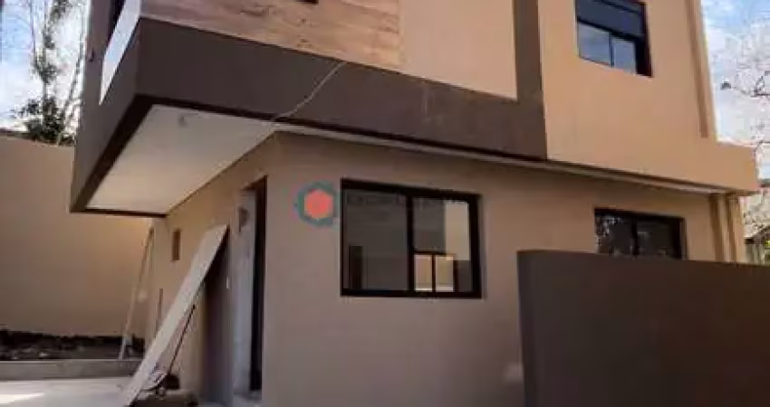 Casa com 3 quartos à venda na Rua Marcílio Dias, Bairro Alto, Curitiba