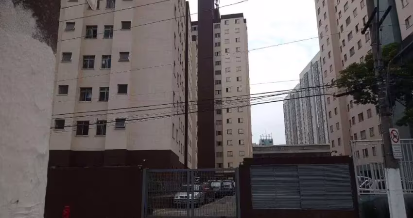 Apartamento com 48 m², 2 dormitórios, sala com 2 ambientes e 1 vaga de garagem, ao lado do metrô be