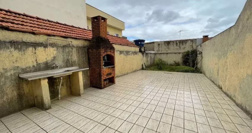 Sobrado em amplo terreno e quintal com churrasqueira, 208m² de área construída - chácara belenzinho