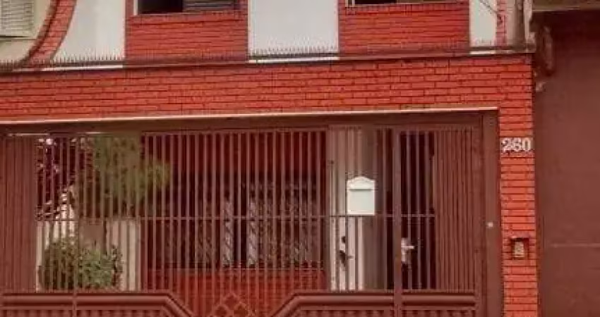 Vende-se sobrado espetacular de 3 andares com acabamentos de alto padrão