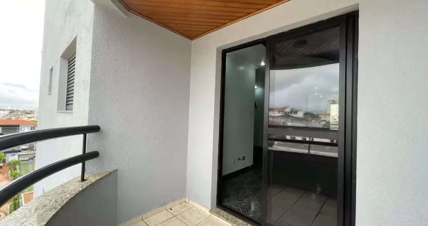 Apartamento espaçoso, 3 dormitórios (1 suíte) e 2 vagas de garagem + depósito privativo, vila formo