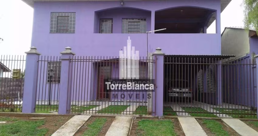 Sobrado com 4 dormitórios à venda
