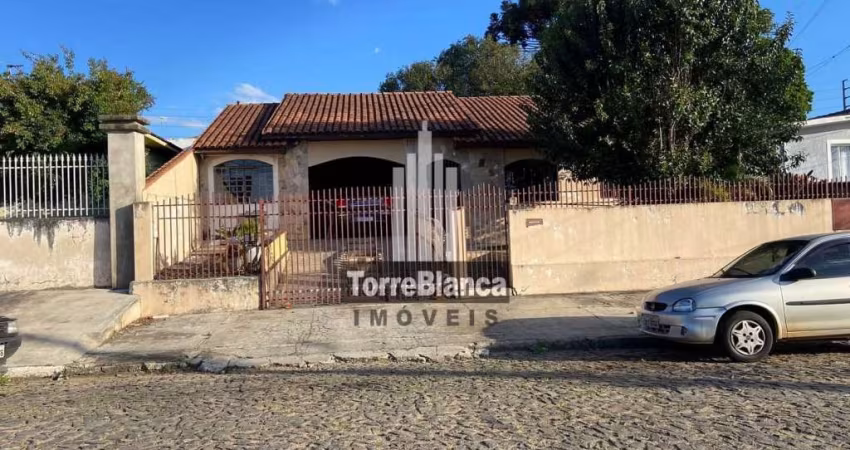 Casa com 3 dormitórios à venda, 234 m² por R$ 450.000,00 - Uvaranas - Ponta Grossa/PR