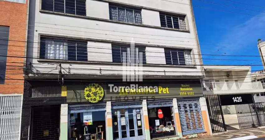 Apartamento para locação com 03 dormitórios, centro.