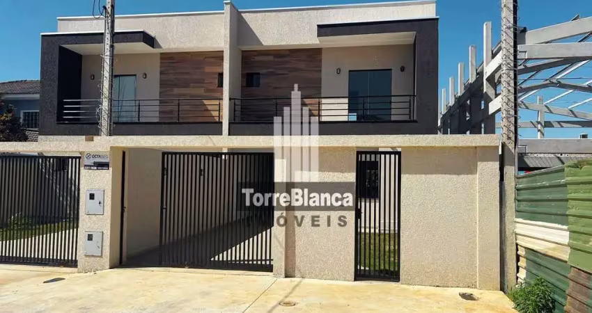 Sobrado à venda, 3 suítes, 2 vagas de garagem, churrasqueira, quintal amplo, vila marina, uvaranas.