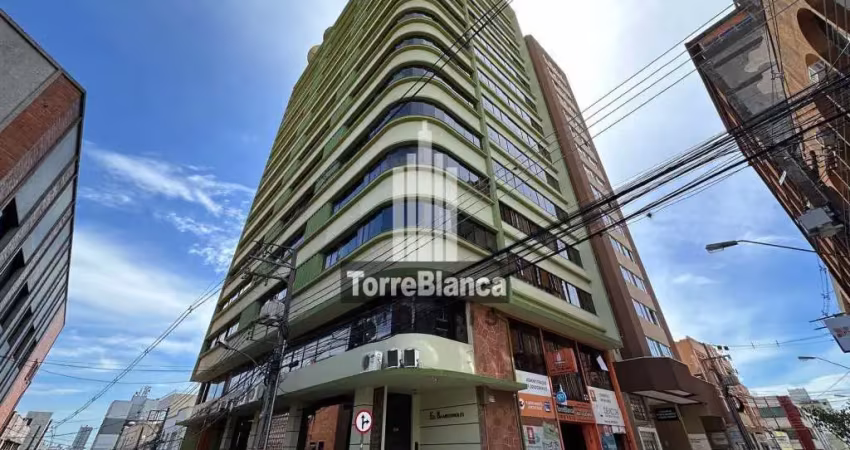 Locação - apartamento com 02 dormitórios, 2 banheiros, próximo a catedral, centro.
