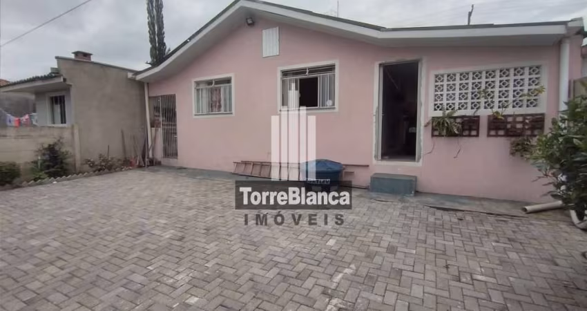 Casa com 2 dormitórios sendo (1 suite)