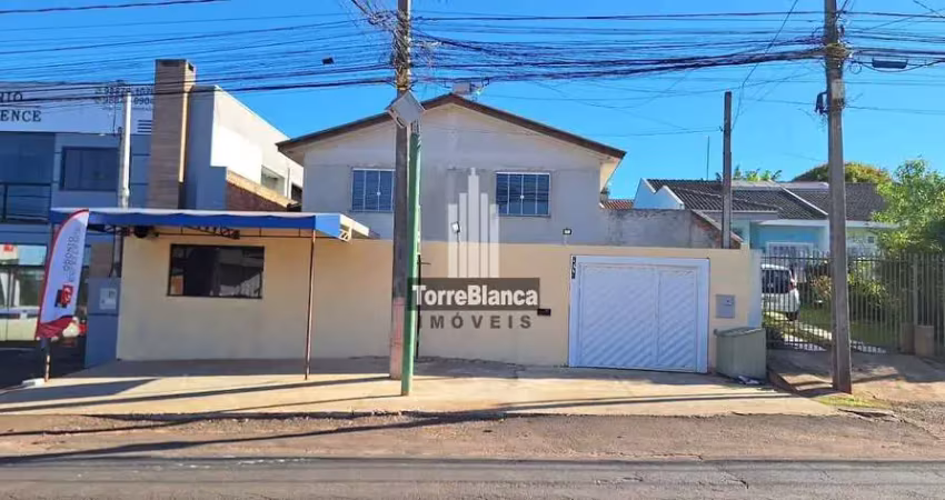 Casa à venda na Avenida Siqueira Campos