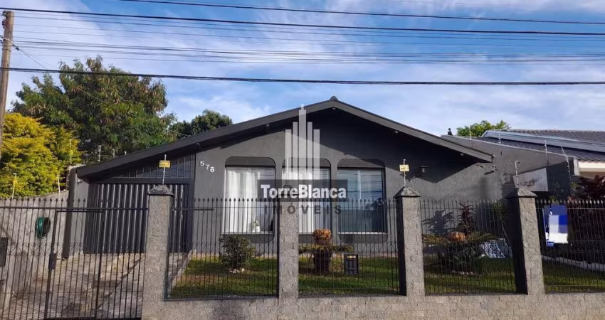 Excelente Casa à venda,com Piscina no Bairro Oficinas, Ponta Grossa, PR