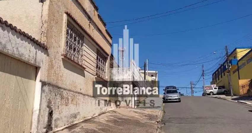 Casa com terreno à venda com 3 Quartos, 2 Vagas, 518M², Uvaranas, Ponta Grossa - PR