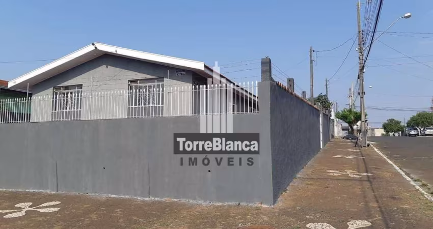 Casa de esquina, 3 quartos 2 vagas de garagem na Vila Dal Col para locação, Uvaranas, Ponta Grossa,
