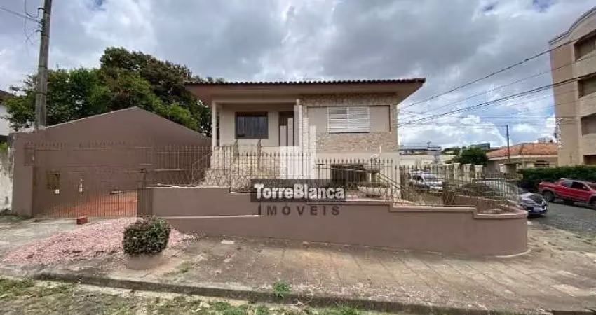 Sobrado com 6 dormitórios para alugar, 250 m² por R$ 2.460,00/mês - Ronda - Ponta Grossa/PR