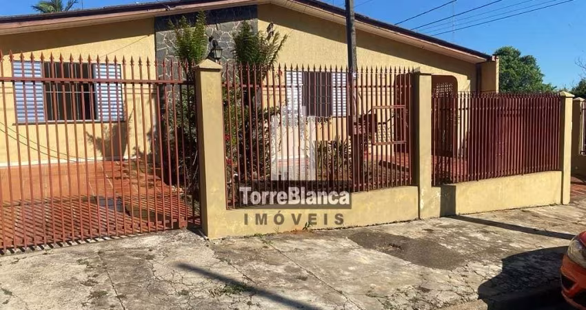 Espaçosa Residência de 220m² no Bairro Santa Maria: Seu Novo Lar de Conforto e Elegância!