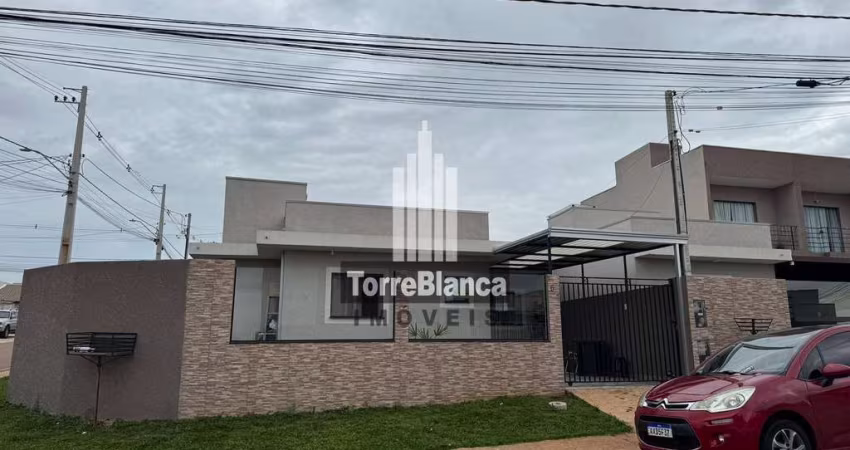 Casa Ampla com 03 Quartos sendo 01 suíte e Terreno Espaçoso à venda, 70 m², Cará-Cará - Ponta Gross