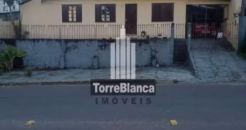 Casa à venda com acesso por duas ruas – jardim carvalho, ponta grossa/pr