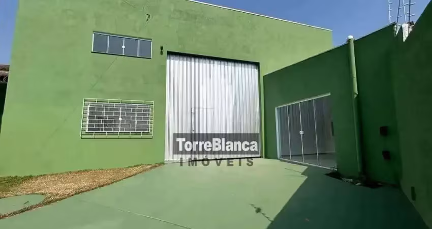 Galpão/barracão para locação, mezanino, 2 banheiros, 2 vagas rotativas, contorno.