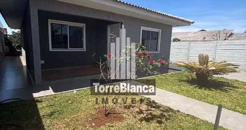 Locação e venda - casa com 3 quartos (sendo 1 suíte), garagem coberta, quintal amplo, uvaranas.