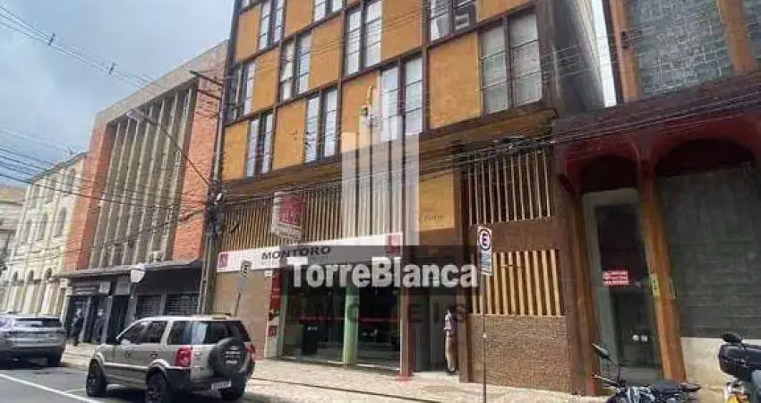 Locação - sala comercial, 1 banheiro, 20m², próximo a catedral sant'ana, edificio elyseu, centro.