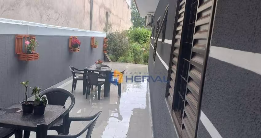 (Aceita troca) Casa com 3 quartos à venda, 144 m² por R$ 910.000 - Jardim Diamante - Maringá/PR