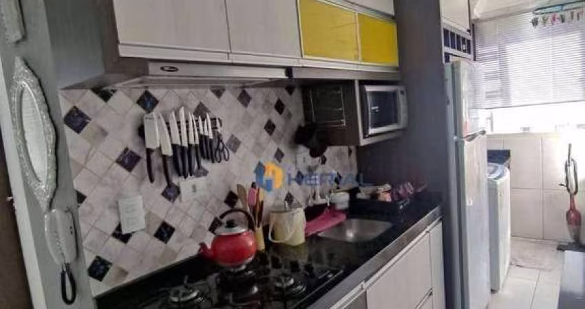 Apartamento com 2 quartos à venda, 45 m² por R$ 160.000 - Jardim Guairacá - Maringá/PR