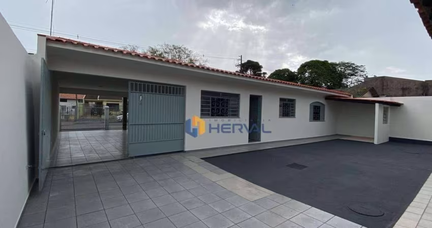 Casa com 3 quartos à venda, 245 m² por R$ 702.000 - Jardim América - Maringá/PR