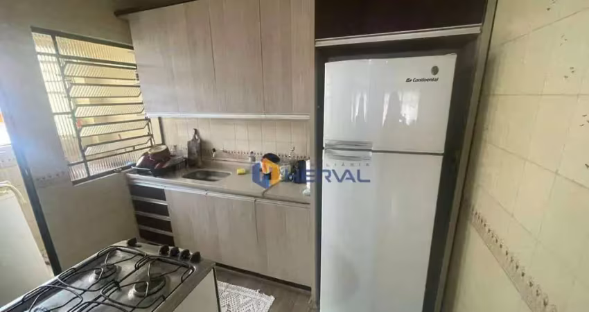 Apartamento com 2 quartos à venda, 59 m² por R$ 200.000 - Zona 07 - Maringá/PR