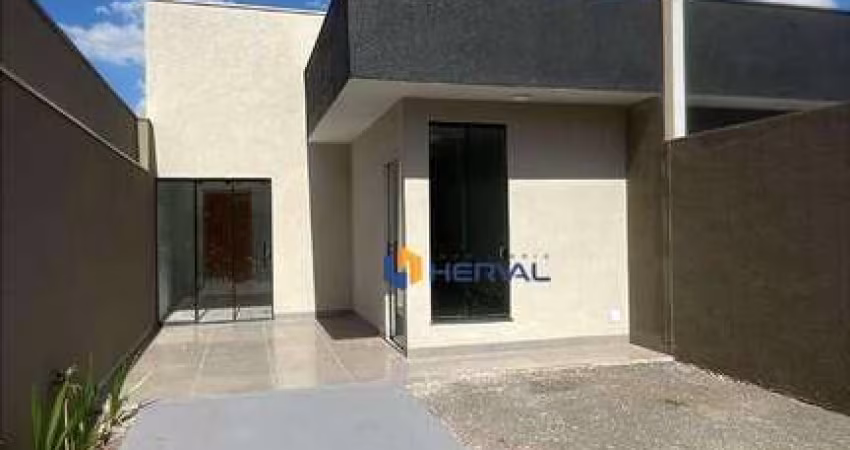 Casa com 2 quartoss à venda, 64 m² por R$ 325.000 - Conjunto Habitacional Requião - Maringá/PR