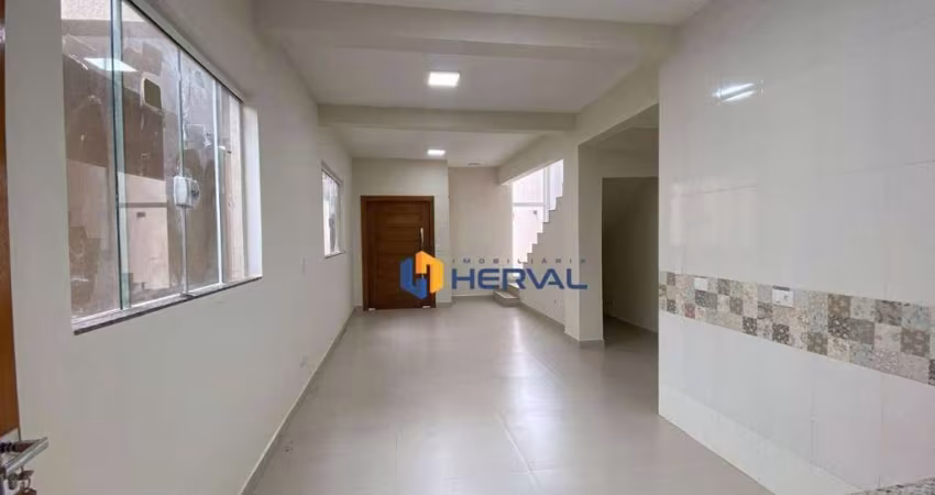 Sobrado com 3 quartos à venda, 126 m² por R$ 590.000 - Conjunto Habitacional Karina - Maringá/PR