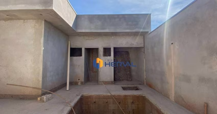 Casa com 3 quartos à venda, 140 m² por R$ 900.000 - Jardim Pinheiros - Maringá/PR