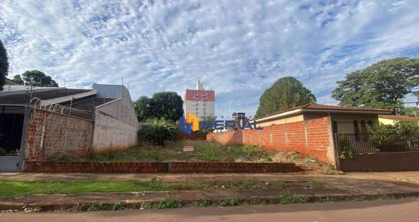 Terreno à venda, 486 m² por R$ 550.000 - Vila Marumby - Maringá/PR