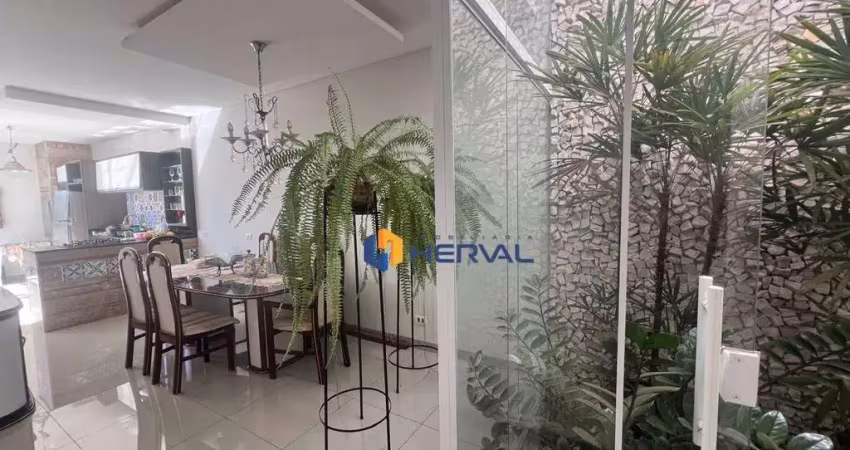 Casa com 2 suítes à venda, 117 m² por R$ 479.000 - Jardim Tóquio - Maringá/PR