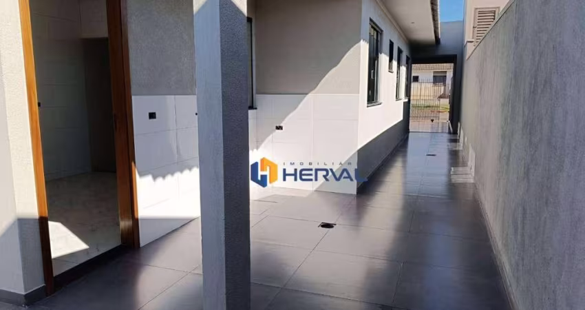 Casa com 3 quartos à venda, 80 m² por R$ 375.000 - Jardim Do Carmo - Maringá/PR