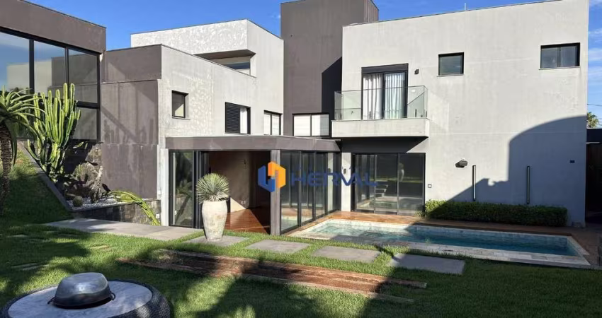 Casa com 5 suítes em condomínio à venda, 507 m² por R$ 5.500.000 - Chácaras Aeroporto - Maringá/PR