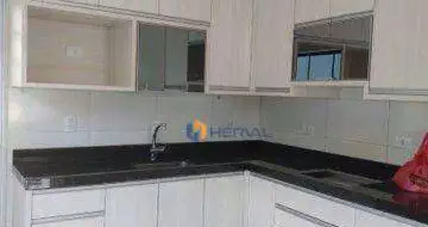 Casa com 3 dormitórios à venda, 120 m² por R$ 700.000,00 - Jardim Munique - Maringá/PR